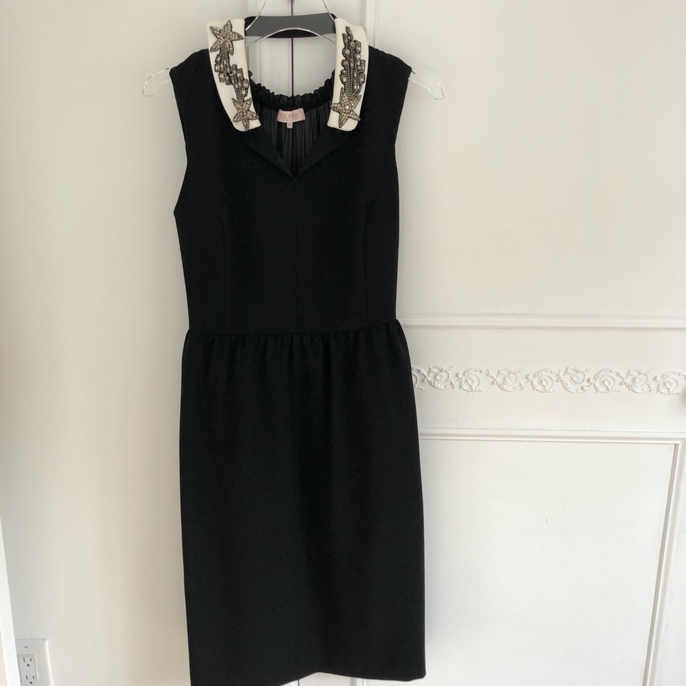 Black Sheath Midi Dress with Peter Pan Collar